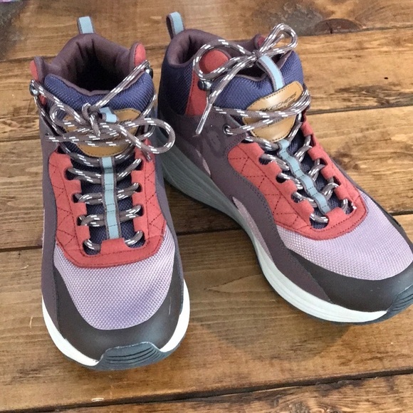 Skechers Women's Bobs Sport Sparrow 2.0 MT COOL Hiker, 117054 PRMT, Purple, 8.5 - Picture 1 of 12